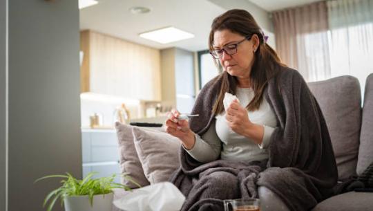 Woman sick with flu