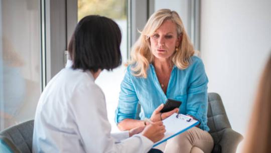 female patient and doctor