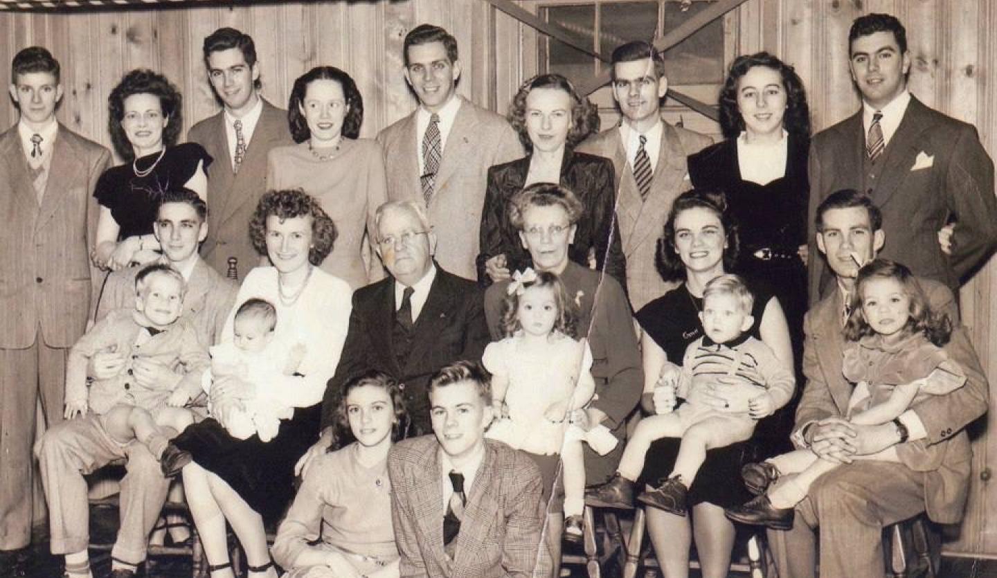 Black and White Portrait of the Murray family