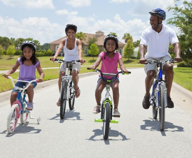 family bicycling 